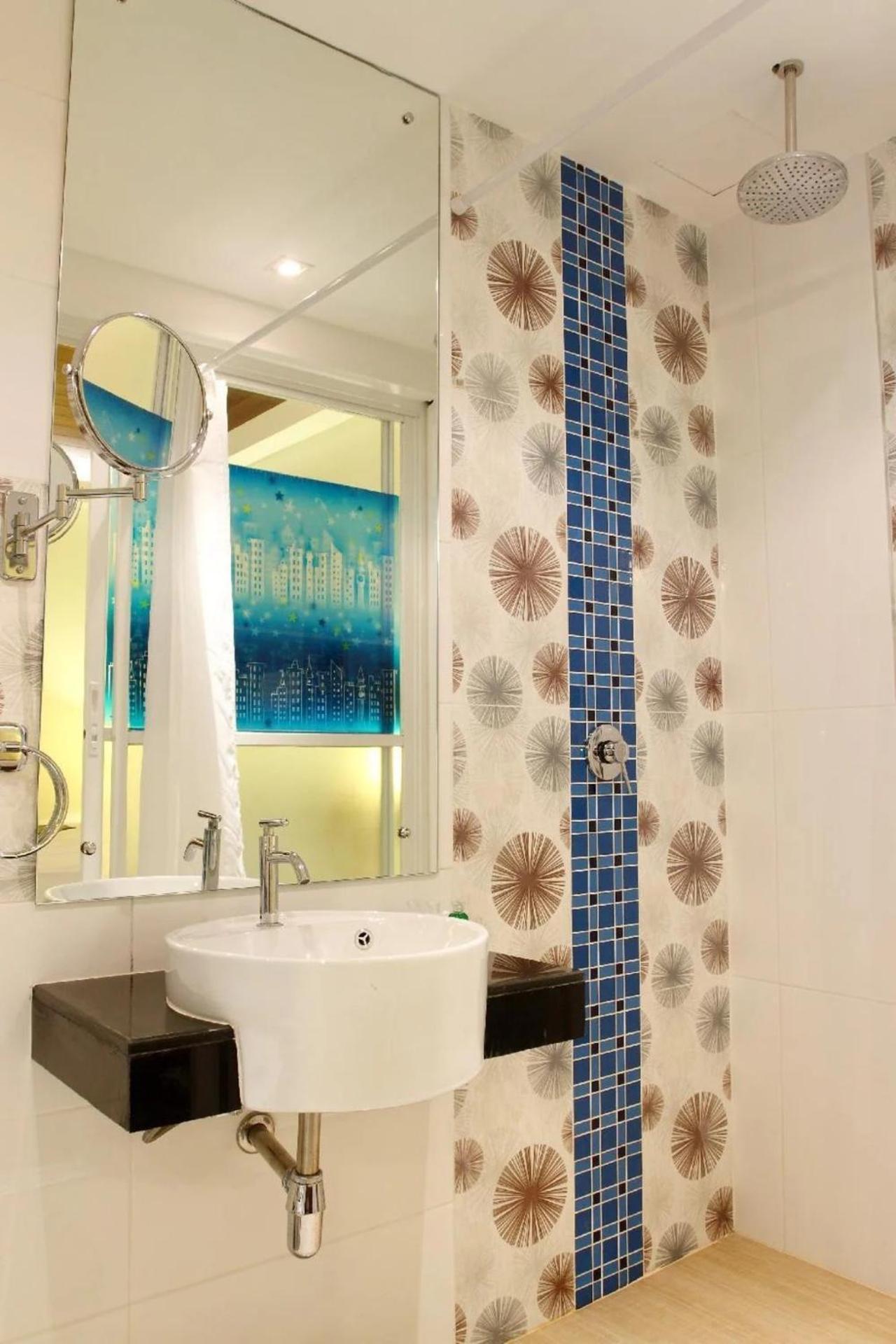 Patong Terrace Hotel Екстер'єр фото