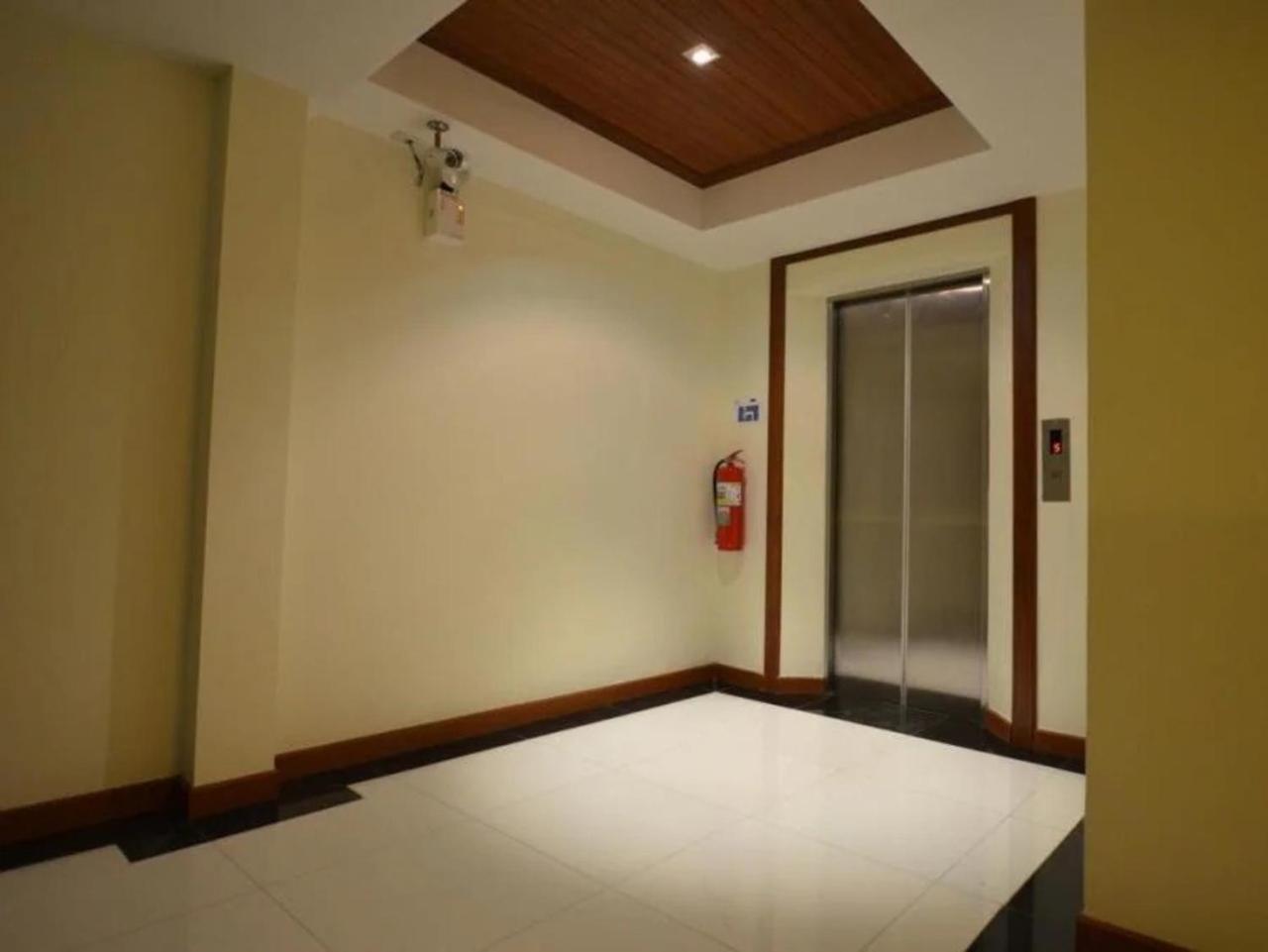 Patong Terrace Hotel Екстер'єр фото